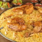 دجاجة فحم كاملة